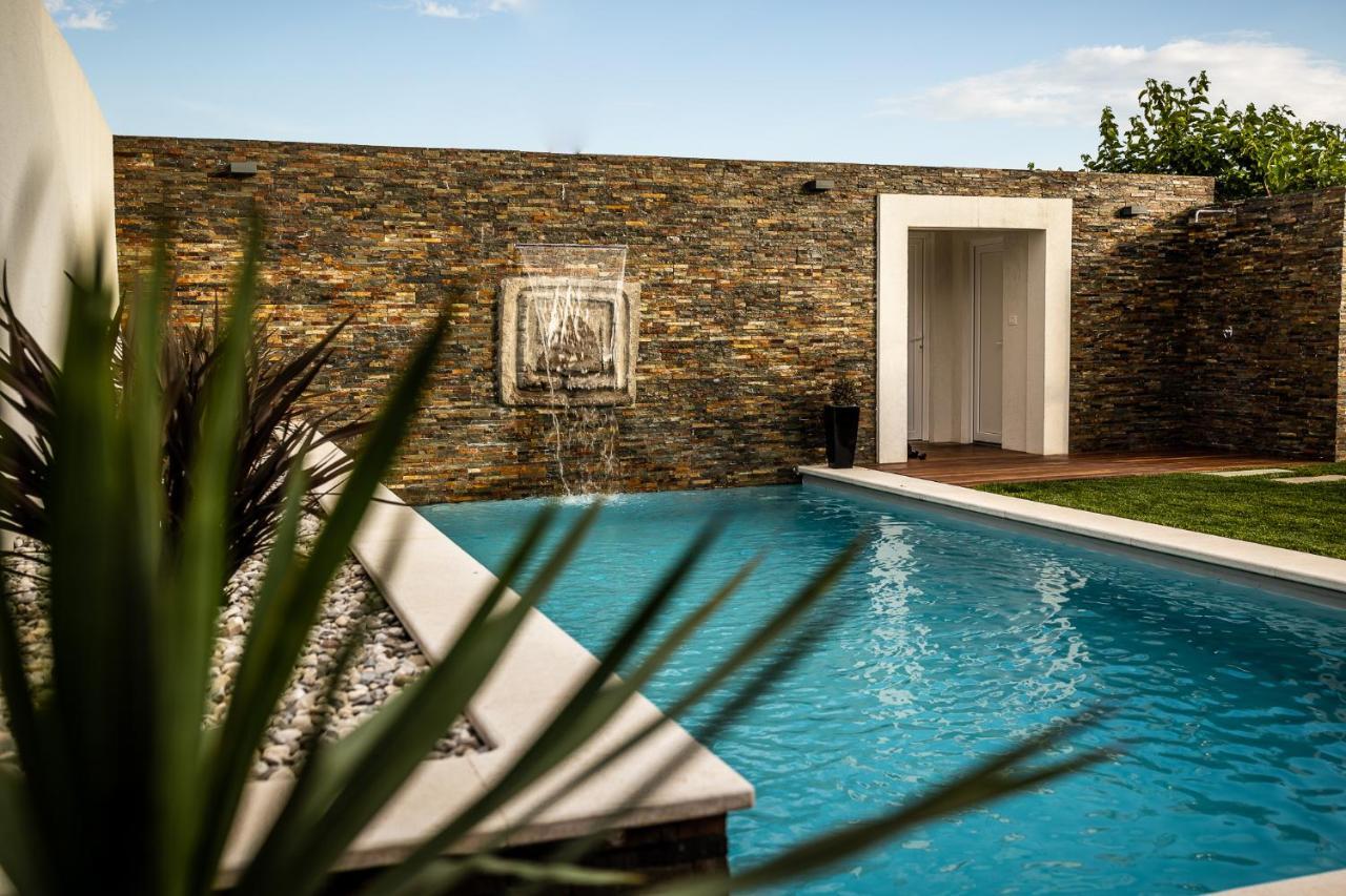 Villa Sunset Pool & Spa Apartments Zgornje Skofije Exteriér fotografie