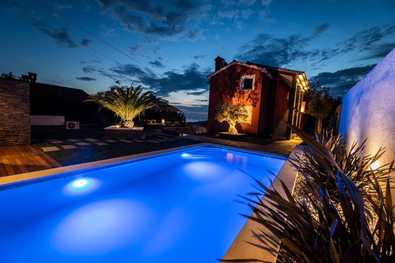 Villa Sunset Pool & Spa Apartments Zgornje Skofije Exteriér fotografie