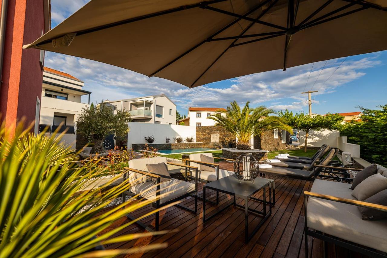 Villa Sunset Pool & Spa Apartments Zgornje Skofije Exteriér fotografie