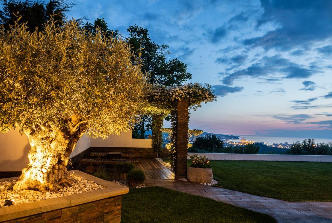 Villa Sunset Pool & Spa Apartments Zgornje Skofije Exteriér fotografie